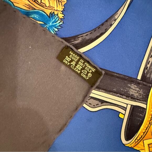 Hermes Bride De Cour Silk Scarf - Picture 6 of 8